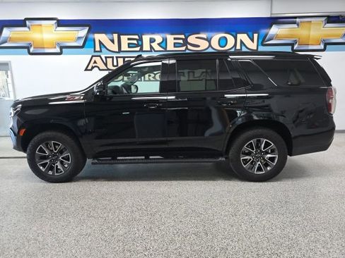 Used 2024 Chevrolet Tahoe Z71 w/ Luxury Package image 4