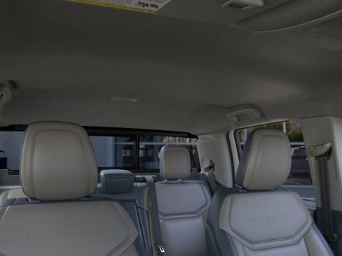 New 2026 Ford Maverick Lariat image 13