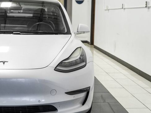 Used 2020 Tesla Model 3 Long Range AWD/4WD image 42