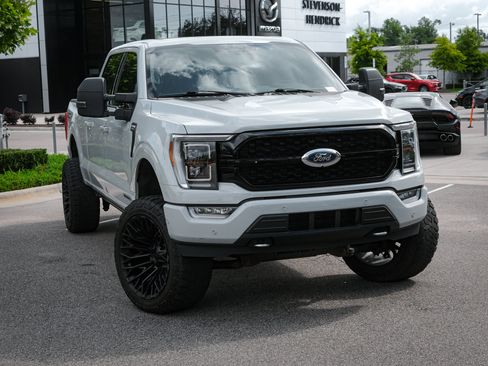 Used 2023 Ford F150 Platinum w/ Equipment Group 701A High AWD/4WD image 2