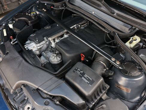 Used 2004 BMW M3 Coupe RWD image 61
