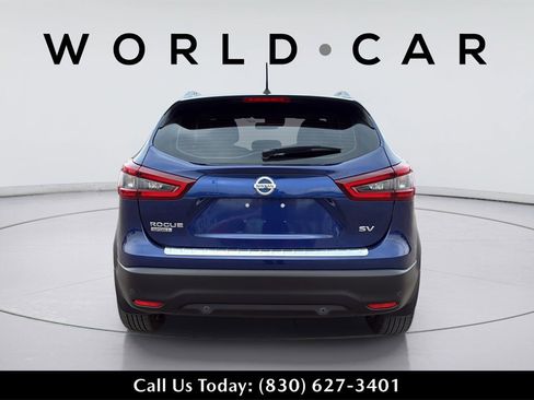 Used 2021 Nissan Rogue Sport SV image 14
