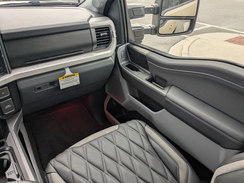 New 2026 Ford F250 XLT w/ XLT Premium Package image 17