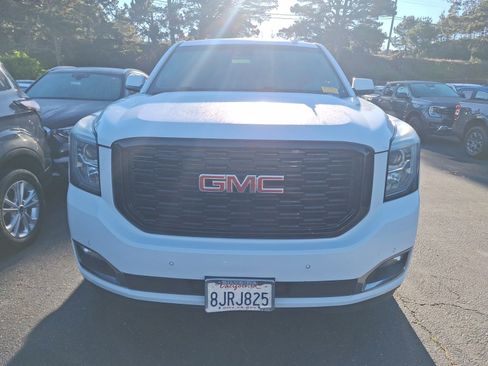 Used 2018 GMC Yukon XL SLT w/ Open Road Package image 2