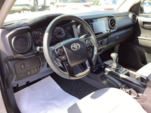 Used 2021 Toyota Tacoma SR RWD image 15