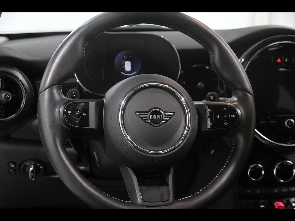Used 2024 MINI Cooper S FWD image 7