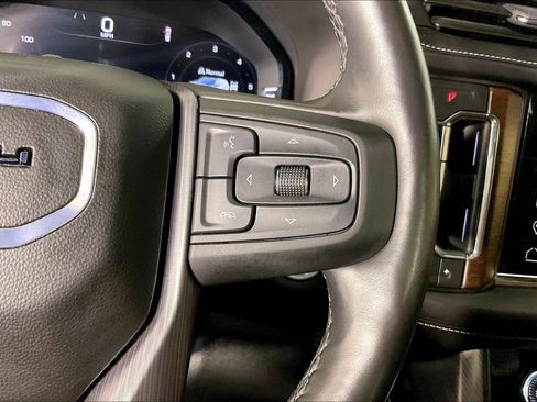 Used 2024 GMC Yukon XL Denali Ultimate image 29