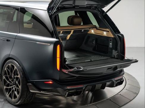 New 2025 Land Rover Range Rover Long Wheelbase Autobiography image 46