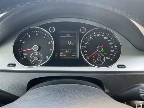 Used 2010 Volkswagen Passat Komfort FWD image 19