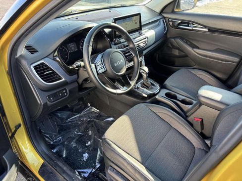 Used 2022 Kia Seltos S image 27