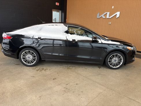 Used 2015 Ford Fusion SE w/ Equipment Group 202A image 15