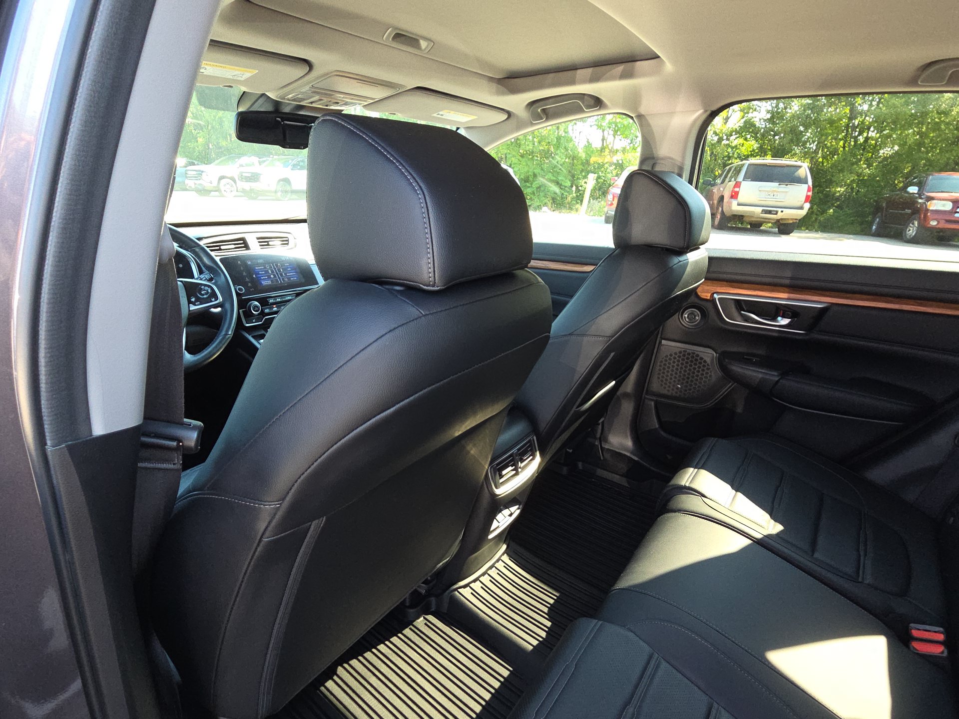 Used 2021 Honda CR-V Touring image 29