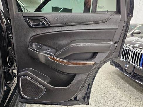 Used 2020 Chevrolet Tahoe LT AWD/4WD image 35