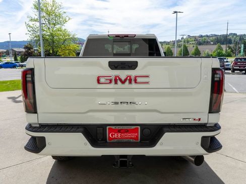 New 2026 GMC Sierra 3500 AT4 AWD/4WD image 6
