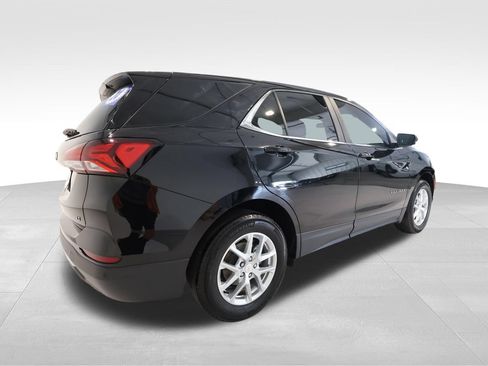 Used 2024 Chevrolet Equinox LT FWD image 4