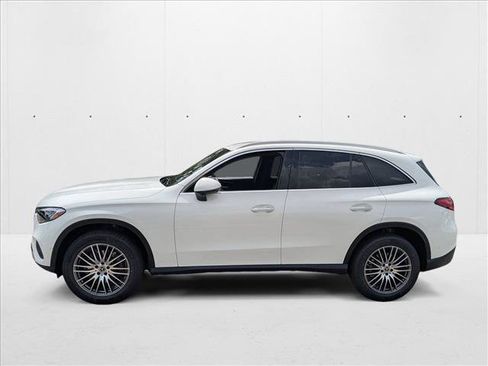 New 2026 Mercedes-Benz GLC 300 image 5