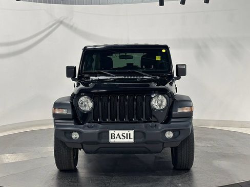 Used 2021 Jeep Wrangler Unlimited Sport AWD/4WD image 9
