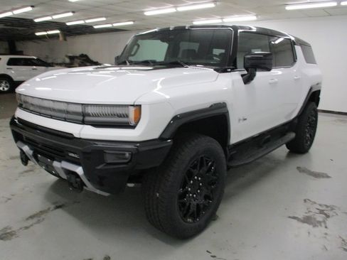 Used 2026 GMC Hummer EV SUV AWD/4WD image 3