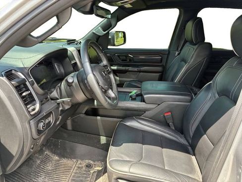 Used 2024 RAM 1500 Limited AWD/4WD image 11