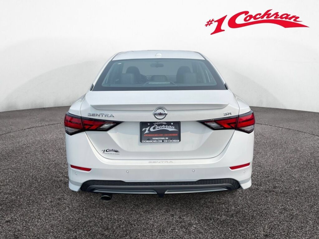 Used 2023 Nissan Sentra SR w/ SR Premium Package FWD image 15