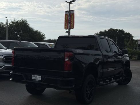Used 2024 Chevrolet Silverado 1500 Custom Trail Boss w/ Turbomax Blackout Package AWD/4WD image 3