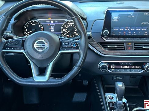 Used 2020 Nissan Altima 2.5 Platinum image 18