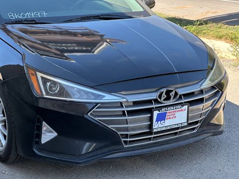 Used 2019 Hyundai Elantra SEL w/ Cargo Package FWD image 11