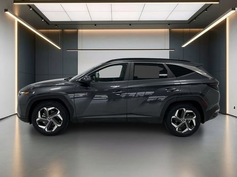 Used 2022 Hyundai Tucson SEL w/ Convenience Package FWD image 2