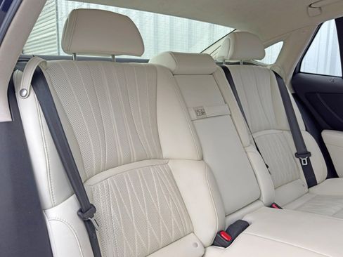 Used 2022 Lexus LS 500 image 41