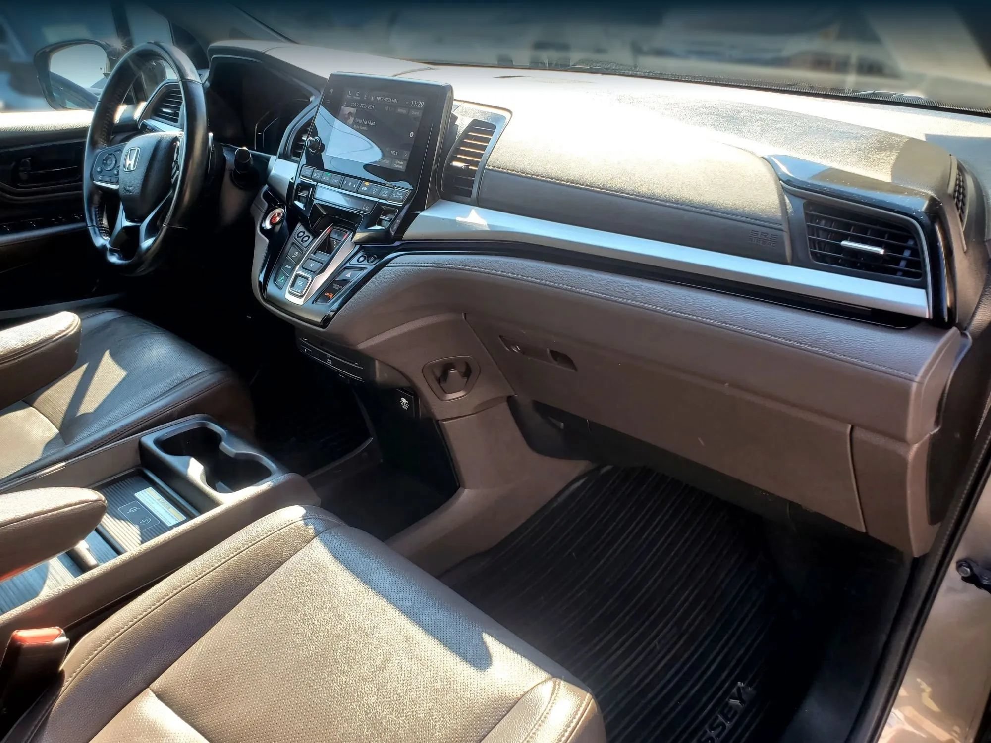 Used 2018 Honda Odyssey Elite image 26