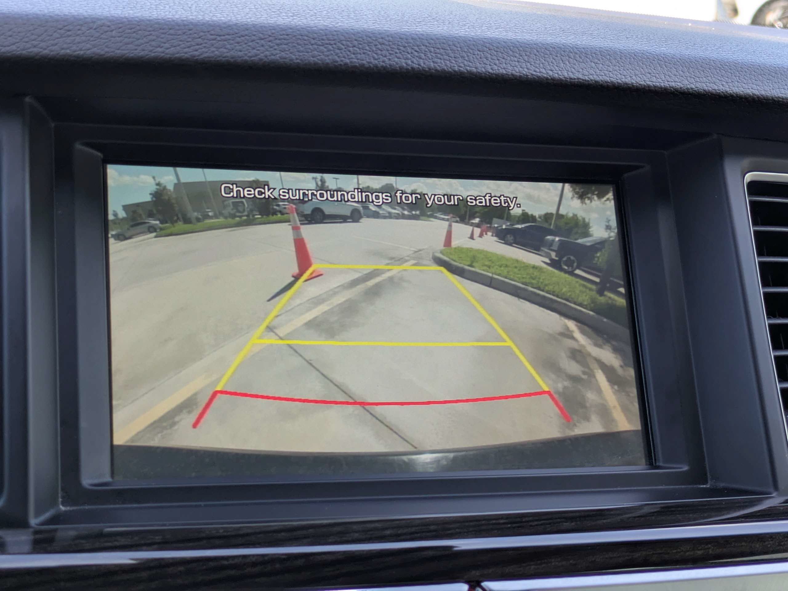 Used 2018 Genesis G80 3.8 RWD image 19