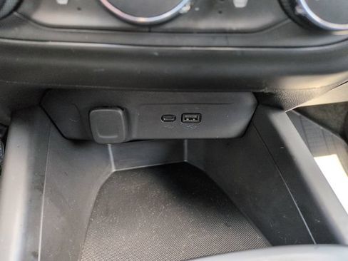 Used 2024 Chevrolet Trax RS w/ Driver Confidence Package FWD image 42