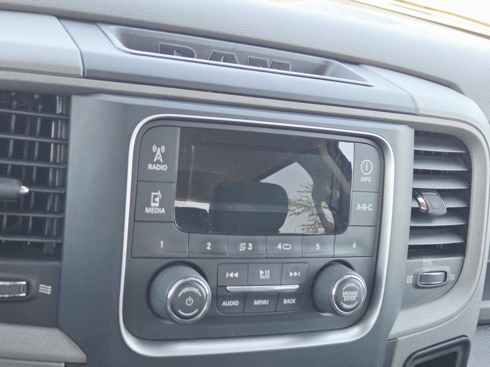 Used 2017 RAM 1500 Express AWD/4WD image 27