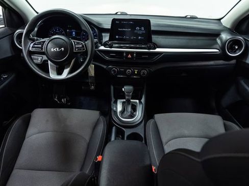 Used 2023 Kia Forte LXS image 21