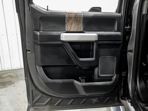 Used 2019 Ford F350 Lariat w/ Chrome Package AWD/4WD image 46