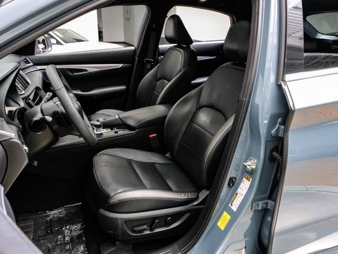 Used 2023 INFINITI QX55 Luxe w/ Cargo Package image 33