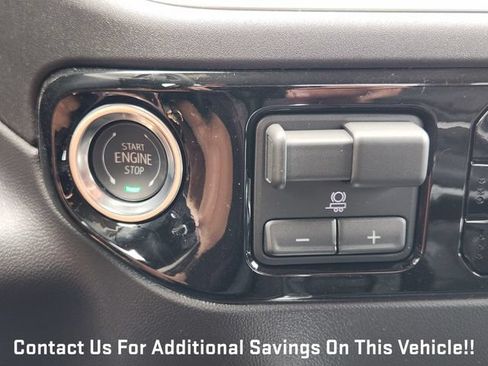 New 2026 GMC Sierra 1500 SLT w/ SLT Convenience Package RWD image 16