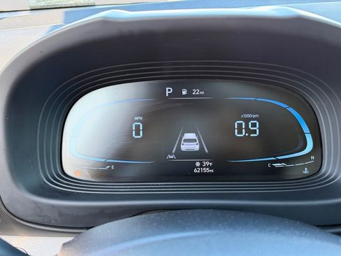 Used 2023 Hyundai Venue SEL image 28