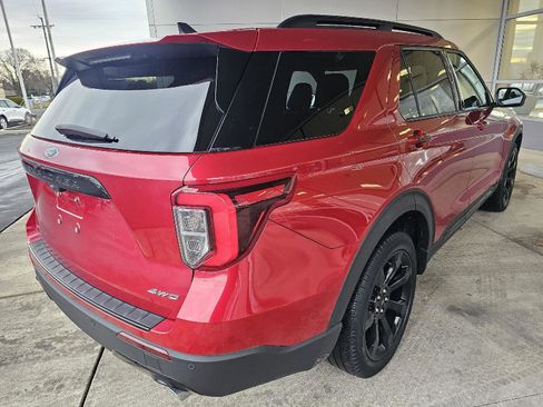 Used 2023 Ford Explorer ST-Line image 5
