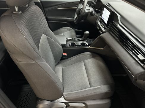 Certified 2025 Toyota Camry LE FWD image 34