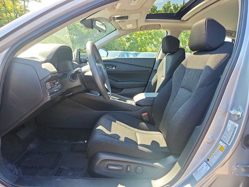 Certified 2023 Honda Accord EX image 13