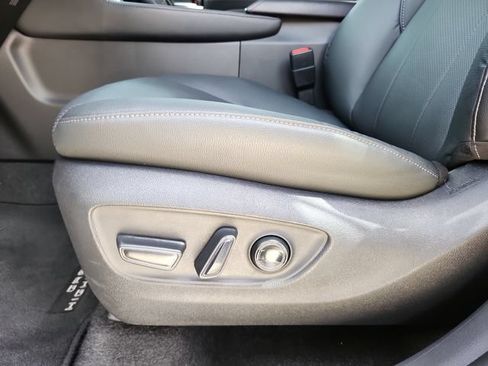 Used 2026 Toyota Grand Highlander AWD Hybrid image 25