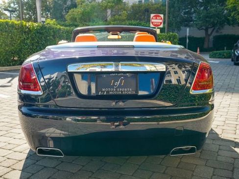 Used 2016 Rolls-Royce Dawn image 24