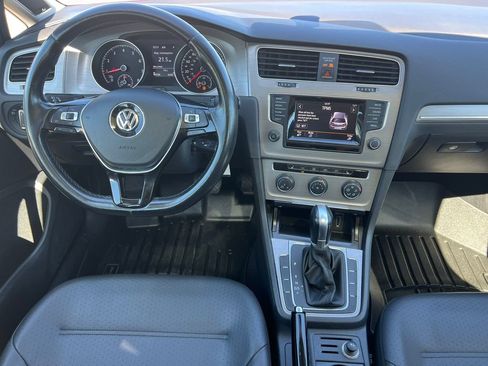 Used 2015 Volkswagen Golf SE w/ Lighting Package FWD image 3