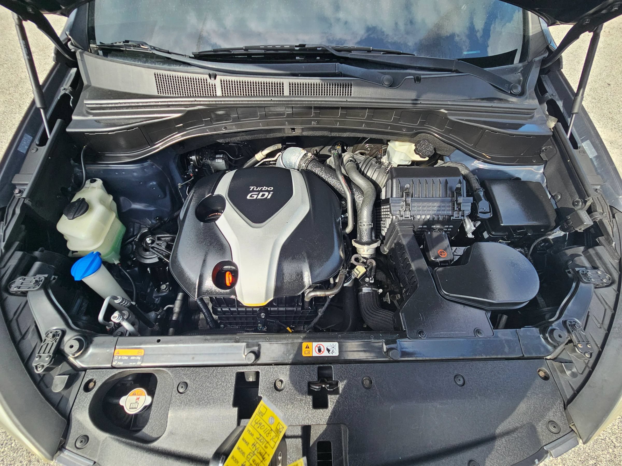 Used 2013 Hyundai Santa Fe Sport 2.0T FWD image 17