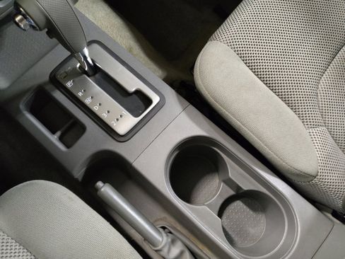 Used 2018 Nissan Frontier SV RWD image 26