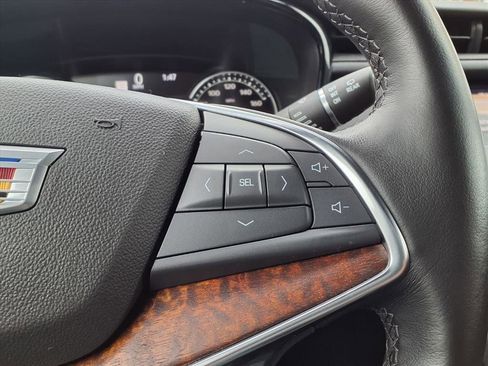 Certified 2022 Cadillac XT5 Premium Luxury image 15