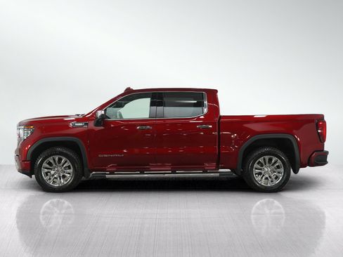 Used 2024 GMC Sierra 1500 Denali AWD/4WD image 2