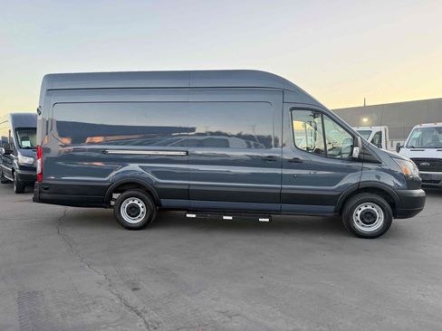 Used 2019 Ford Transit 250 148 High Roof Extended RWD image 2