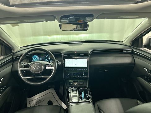 Used 2024 Hyundai Tucson Limited image 19